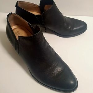 Naturalizer Zarie Black Booties. Size 10